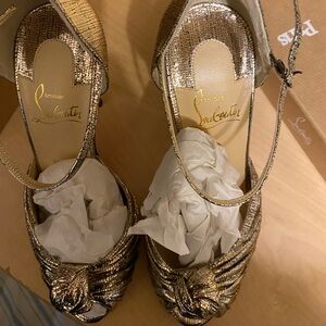 Brand new gold Christian louboutin open toe pumps, limited edition
